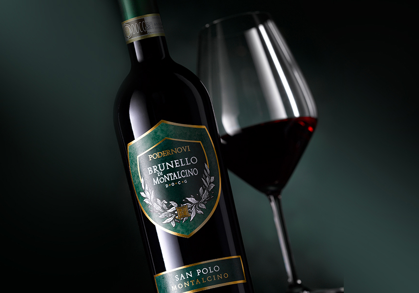 bottle and glass of brunello di montelcino